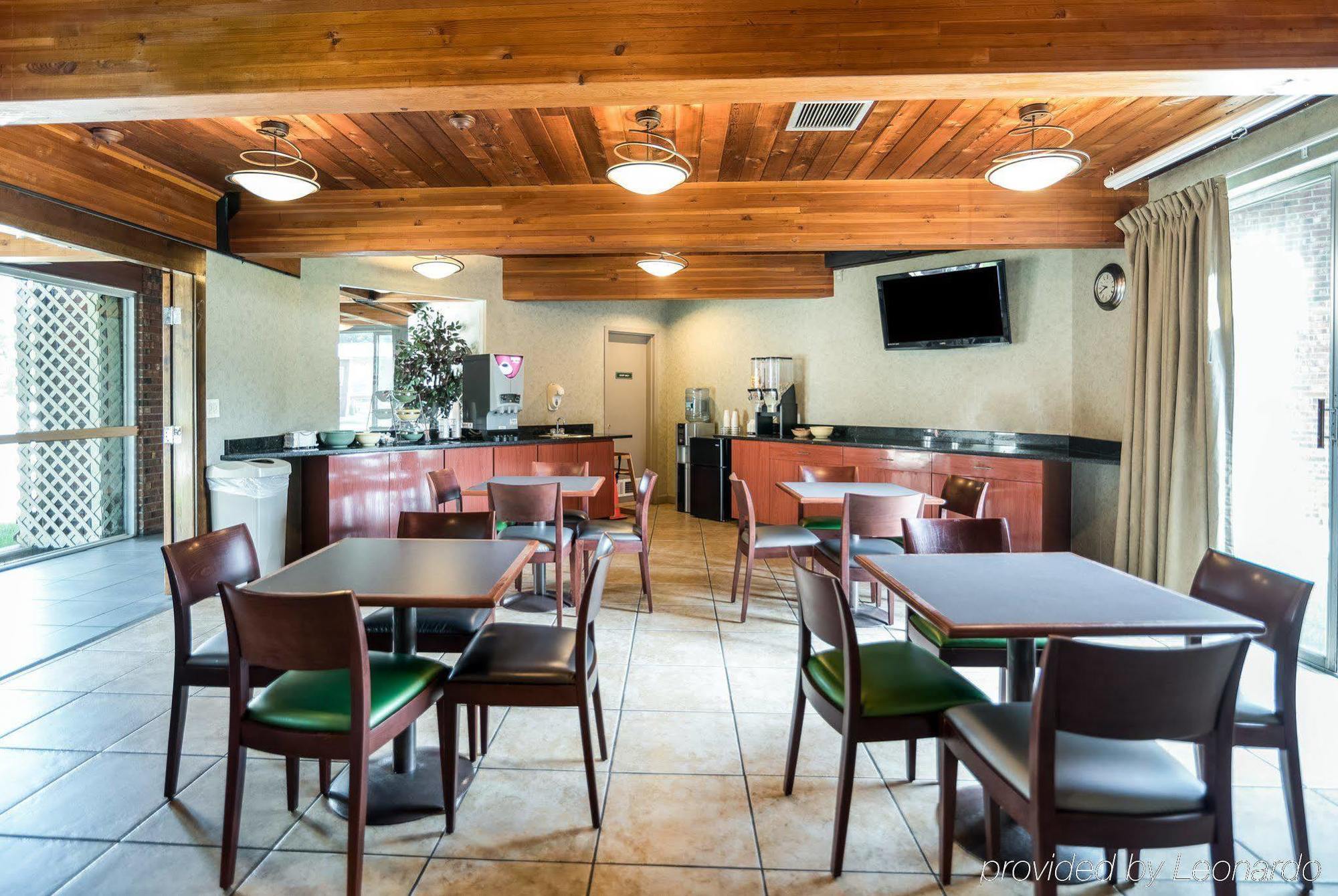 Rodeway Inn غرينفيلد المظهر الخارجي الصورة